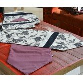 Runners / Table Cloths